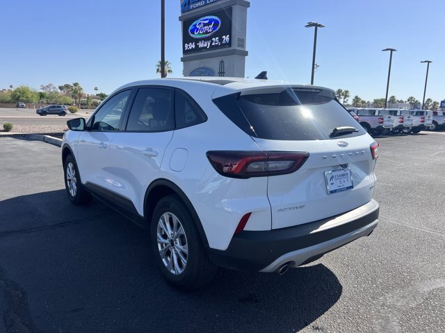 Certified 2025 Ford Escape Active AWD/4WD image 6