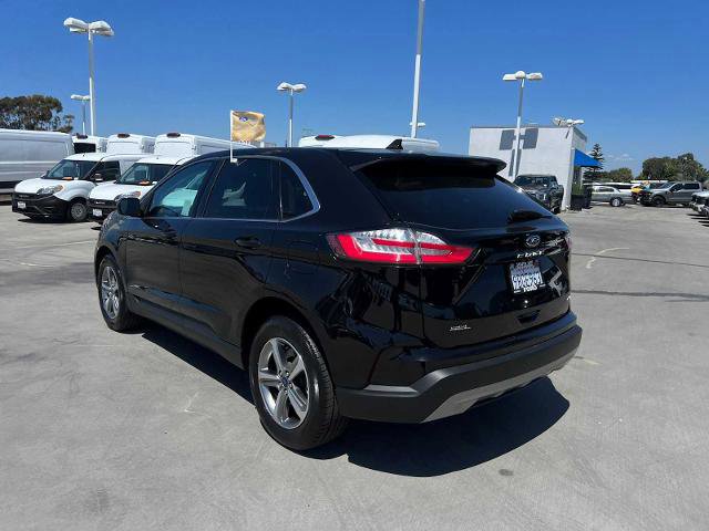 Certified 2022 Ford Edge SEL w/ Convenience Package image 3
