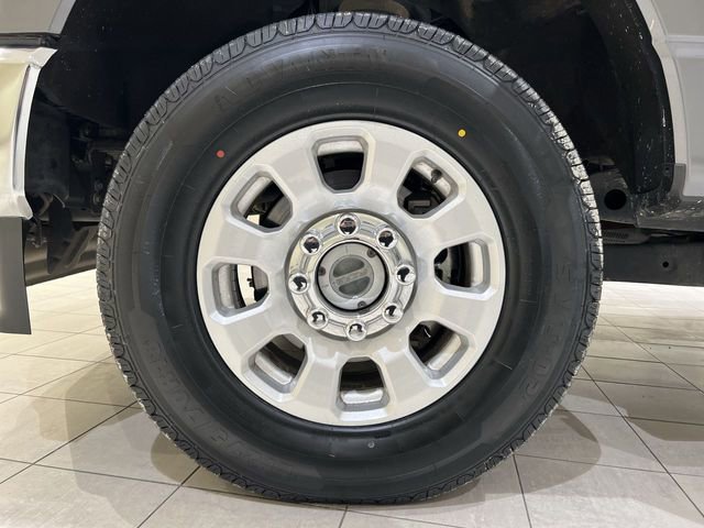 Certified 2023 Ford F250 XLT w/ FX4 Off-Road Package AWD/4WD image 27