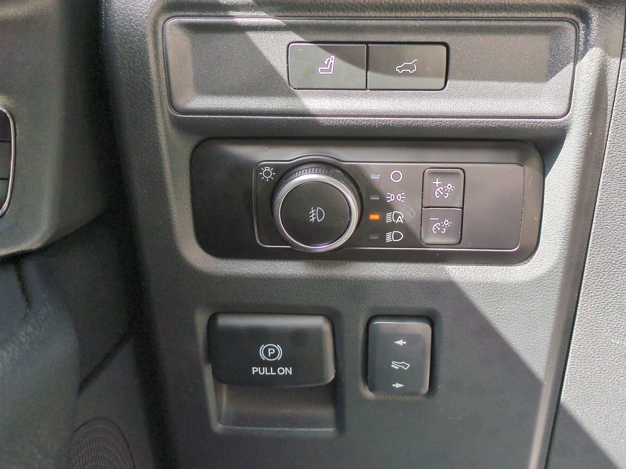 Certified 2023 Ford Expedition Limited RWD image 14