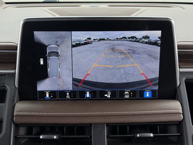 Used 2021 Chevrolet Tahoe High Country w/ Premium Package RWD image 17