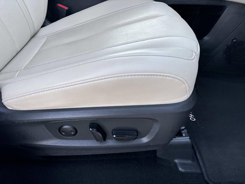 Used 2023 INFINITI QX60 Luxe w/ Cargo Package image 14