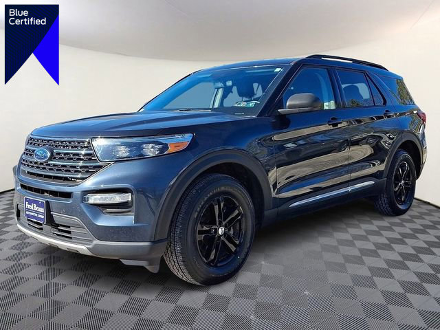 Certified 2022 Ford Explorer XLT w/ Equipment Group 202A