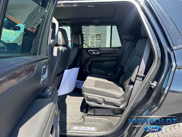 Used 2023 Chevrolet Tahoe Z71 w/ Luxury Package AWD/4WD image 29