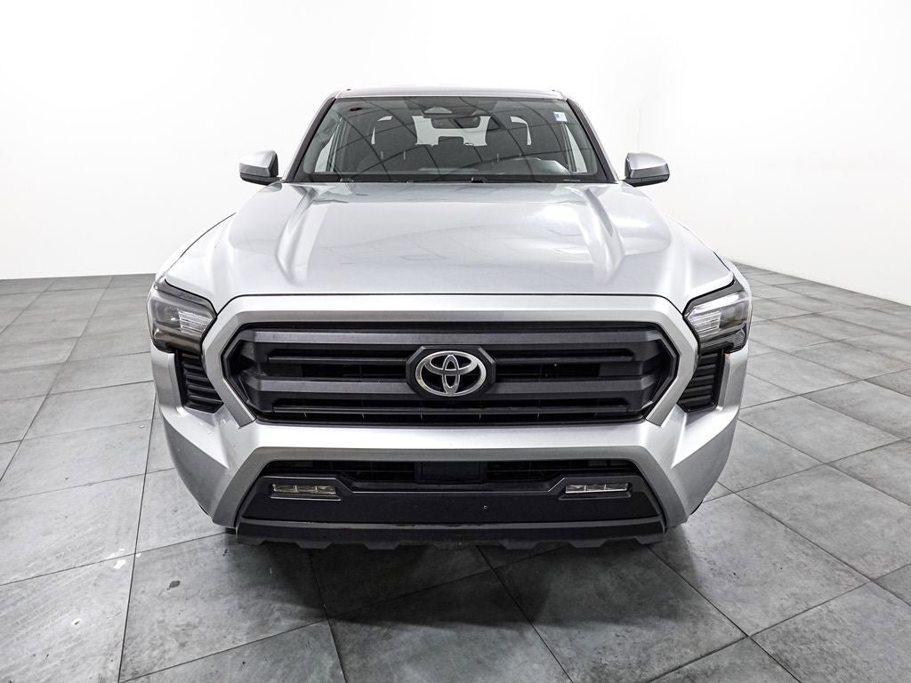 Used 2024 Toyota Tacoma SR5 AWD/4WD image 3