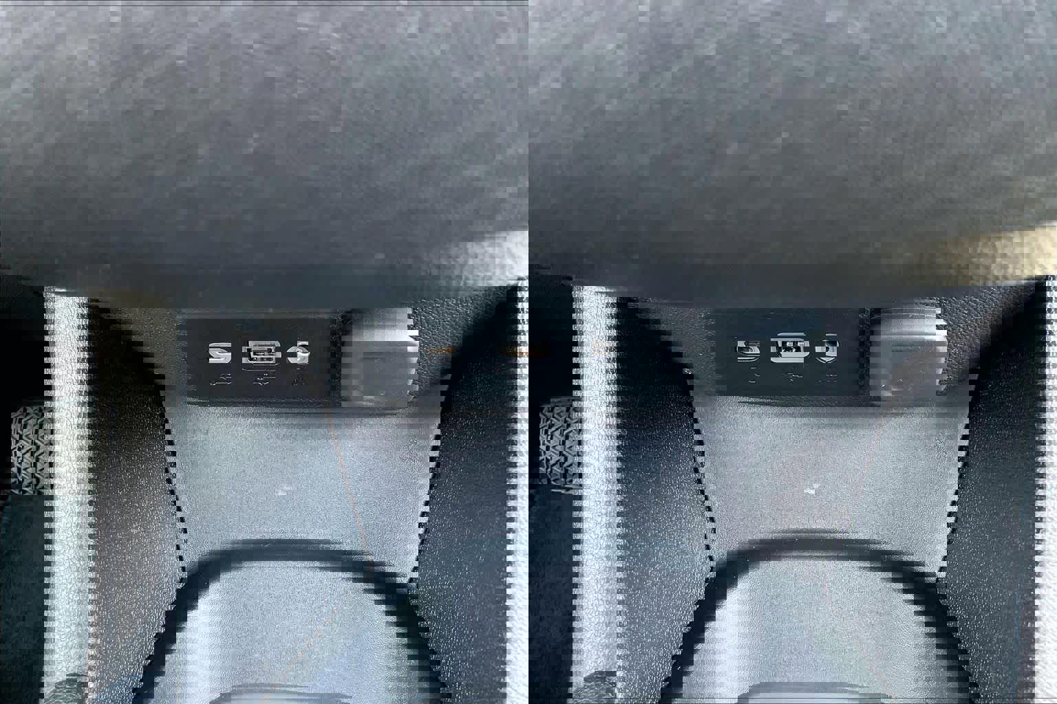 Used 2024 Chevrolet Malibu RS image 35