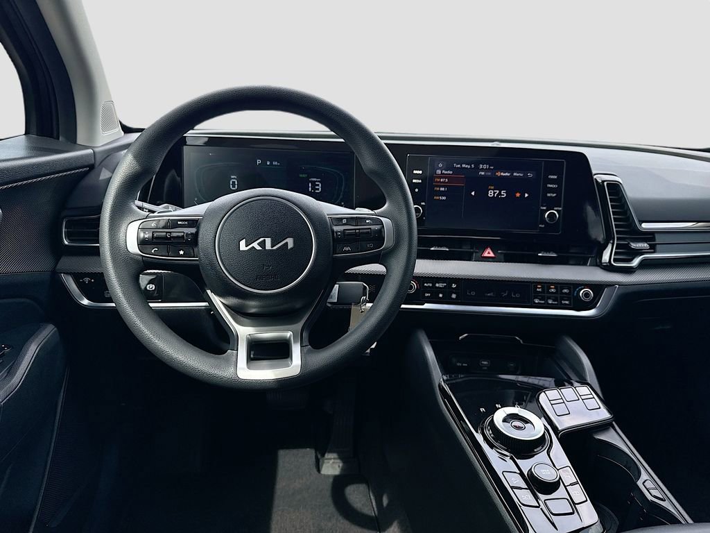 Used 2025 Kia Sportage LX FWD image 20