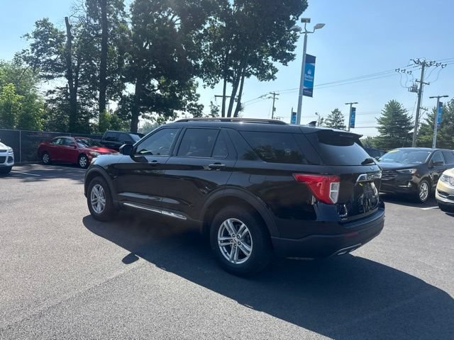 Certified 2020 Ford Explorer XLT w/ Equipment Group 202A AWD/4WD image 7