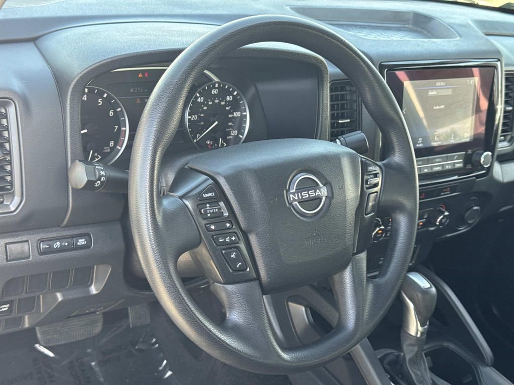 Used 2022 Nissan Frontier S image 9