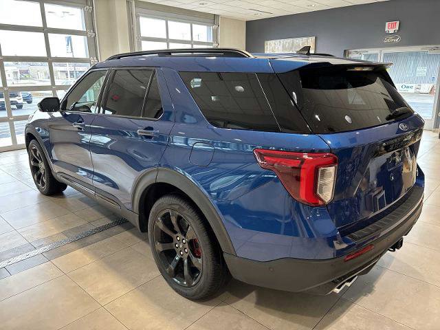 Certified 2021 Ford Explorer ST w/ ST Street Pack image 3