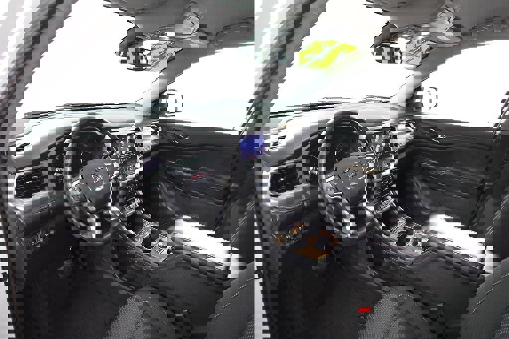 Used 2023 GMC Acadia SLE image 12