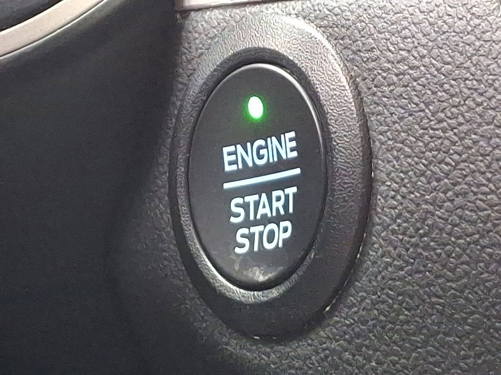 Certified 2022 Ford Escape SE w/ Cold Weather Package image 27