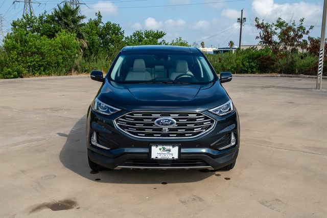 Certified 2024 Ford Edge Titanium w/ Equipment Group 301A AWD/4WD image 2