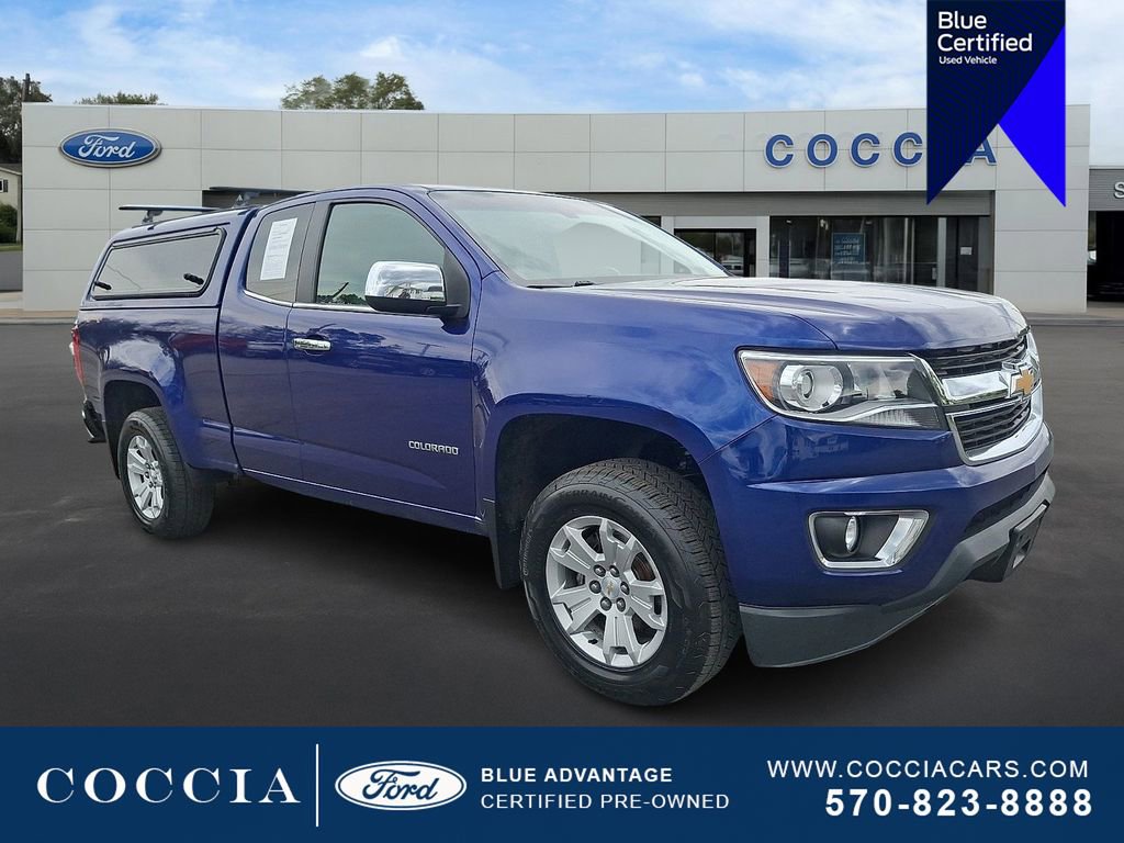 Used 2017 Chevrolet Colorado LT w/ Luxury Package, Chrome AWD/4WD image 3