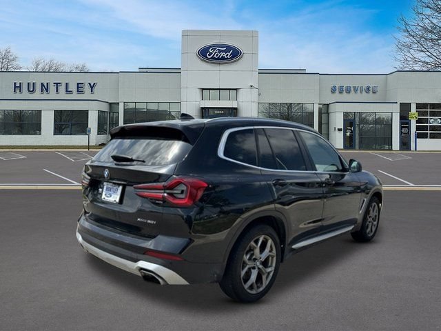 Used 2023 BMW X3 xDrive30i w/ Premium Package AWD/4WD image 4