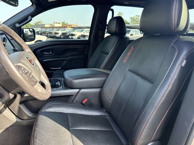 Used 2021 Nissan Titan PRO-4X w/ Pro-4x Convenience Package AWD/4WD image 11