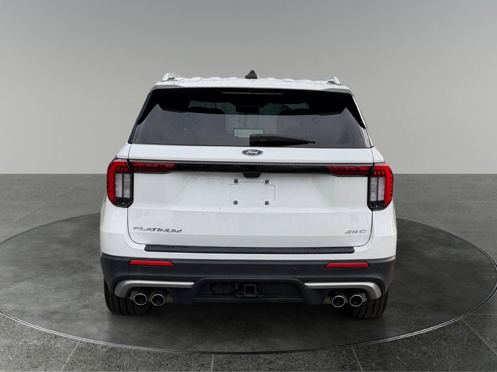 Certified 2025 Ford Explorer Platinum w/ Ultimate Package AWD/4WD image 9