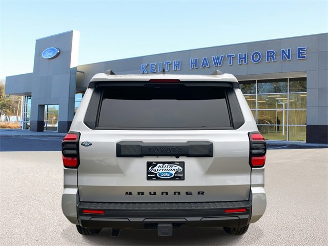 Used 2025 Toyota 4Runner SR5 image 4