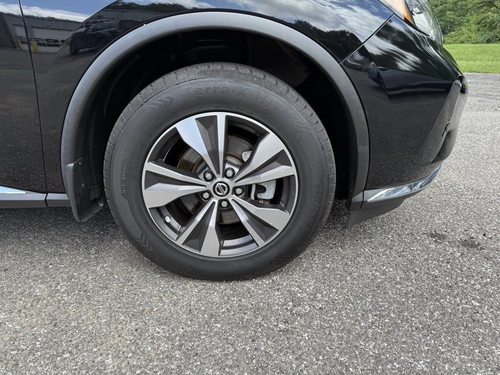 Used 2020 Nissan Murano SV w/ Premium Package image 10