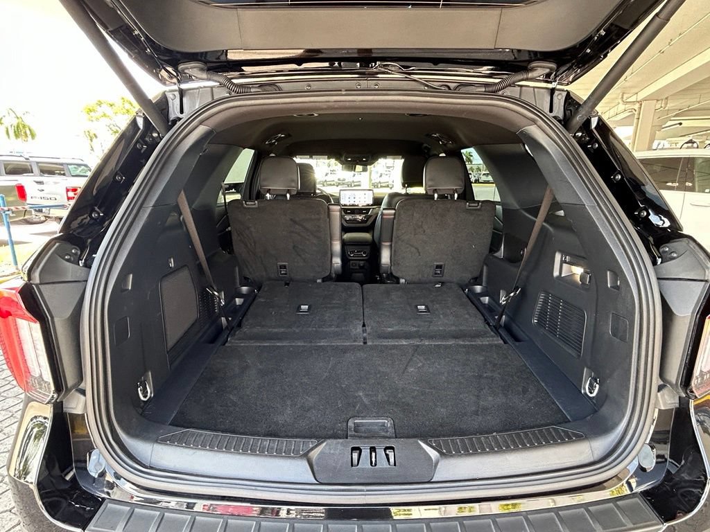 Certified 2026 Ford Explorer ST-Line w/ ST-Line Street Pack RWD image 31