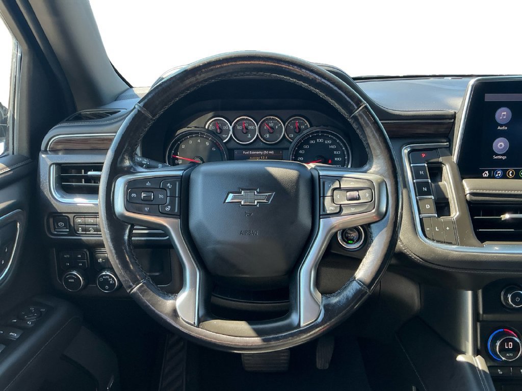 Used 2021 Chevrolet Tahoe Z71 w/ Luxury Package AWD/4WD image 18