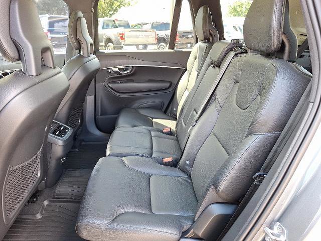 Used 2020 Volvo XC90 T6 Momentum w/ Protection Package Premier image 10