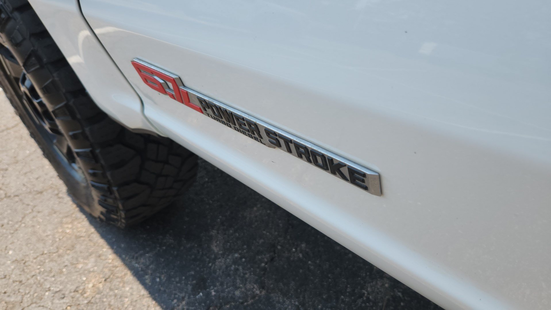 Certified 2025 Ford F250 Platinum w/ Tremor Off-Road Package AWD/4WD image 15