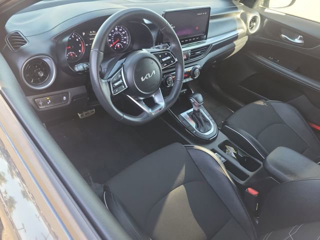 Used 2024 Kia Forte GT-Line w/ GT-Line Premium Package image 6