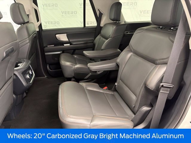Certified 2025 Ford Expedition Active AWD/4WD image 34