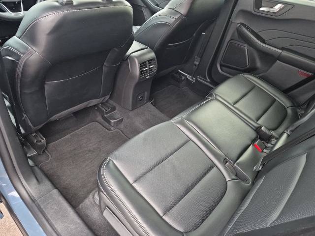 Certified 2025 Ford Escape Platinum AWD/4WD image 27