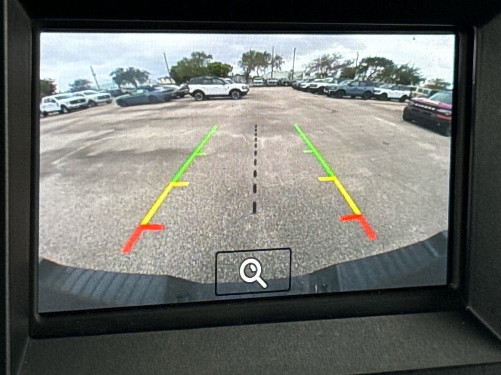 Certified 2022 Ford F250 XL w/ Power Equipment Group image 20