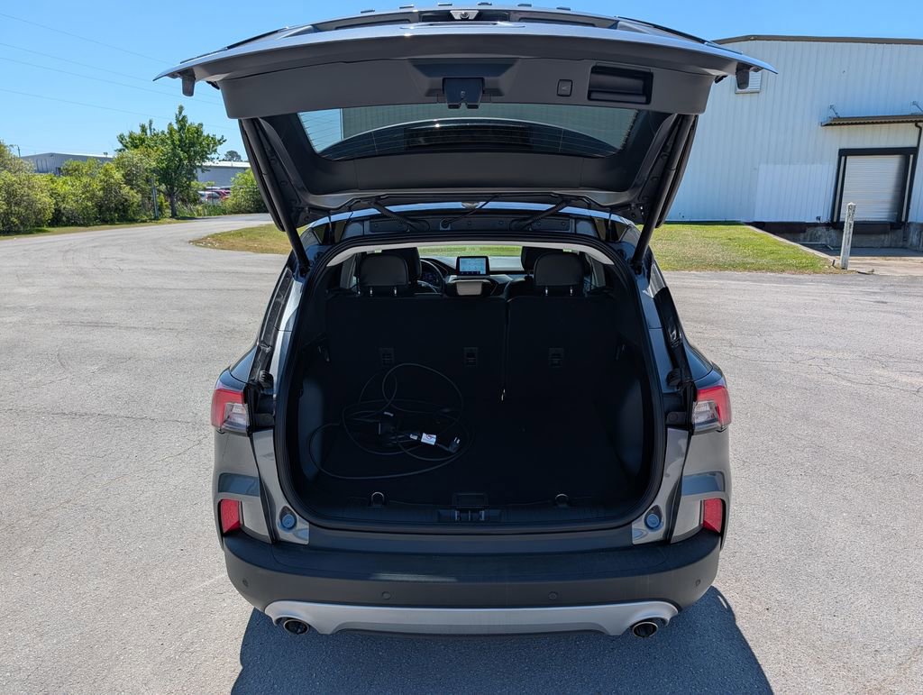 Certified 2022 Ford Escape SEL w/ Technology Package FWD image 26