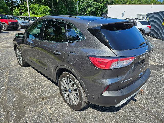 Certified 2020 Ford Escape Titanium w/ Titanium Premium Package 2.0 AWD/4WD image 7