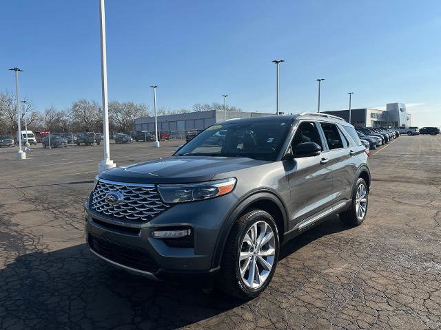 Certified 2023 Ford Explorer Platinum w/ Technology Package image 3