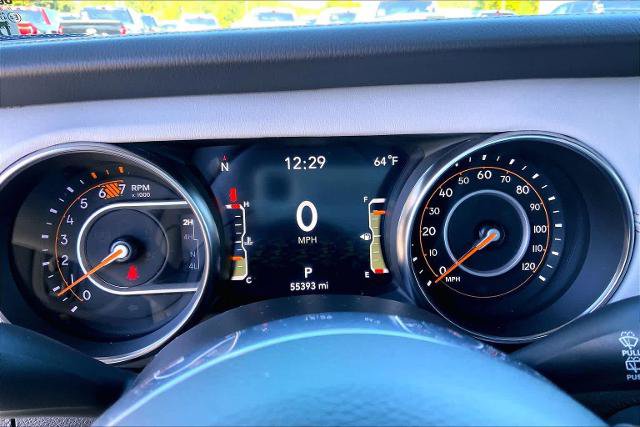 Used 2023 Jeep Wrangler Unlimited Sahara AWD/4WD image 26