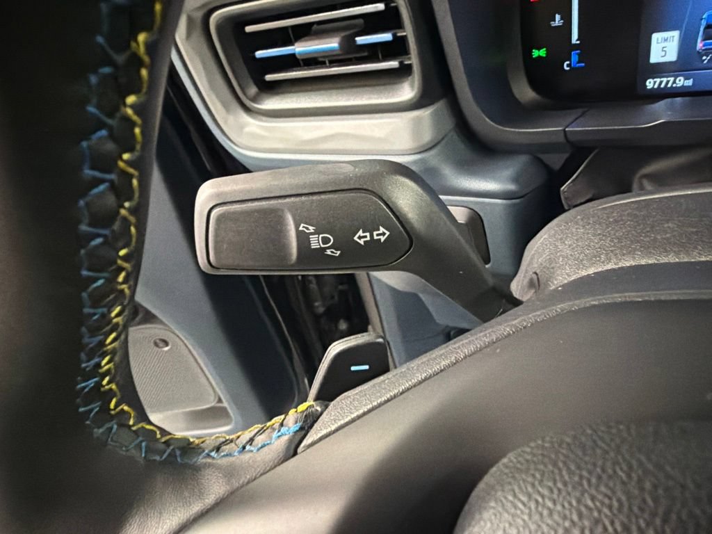 Certified 2025 Ford Maverick Lobo AWD/4WD image 19