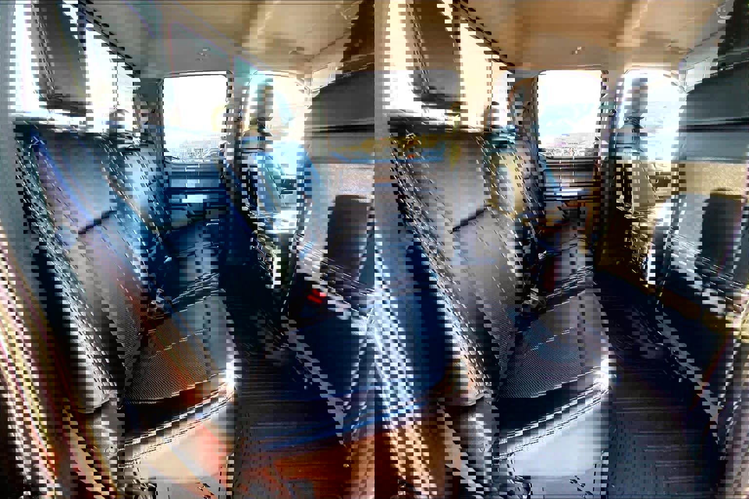 Certified 2020 Ford F350 Lariat w/ Lariat Ultimate Package image 17