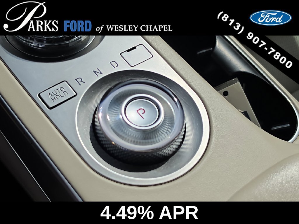 Used 2023 Genesis GV70 2.5T w/ Select Package AWD/4WD image 27