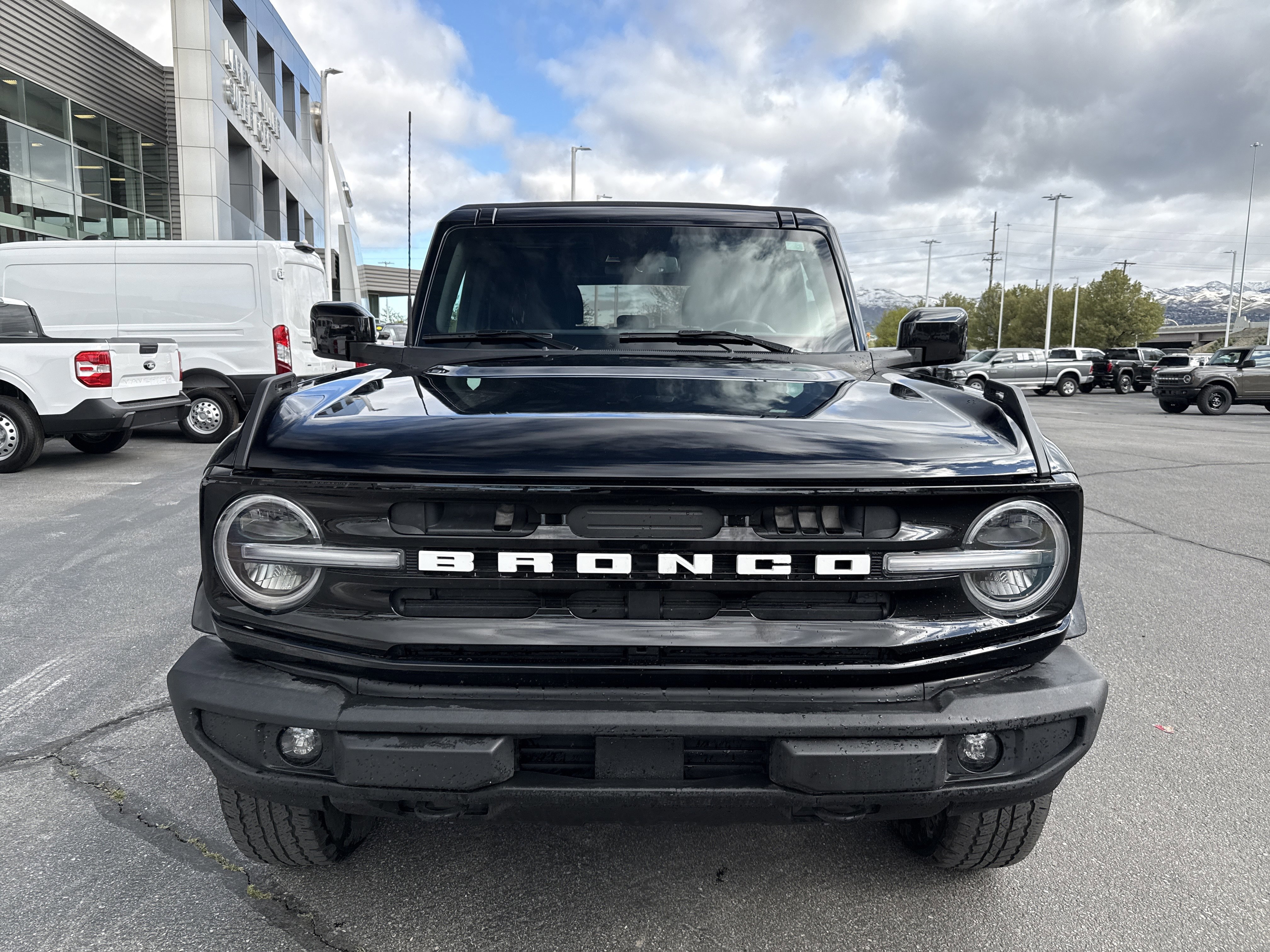 Certified 2022 Ford Bronco Outer Banks image 8