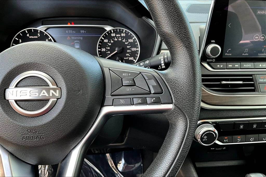 Used 2024 Nissan Altima 2.5 SV FWD image 13