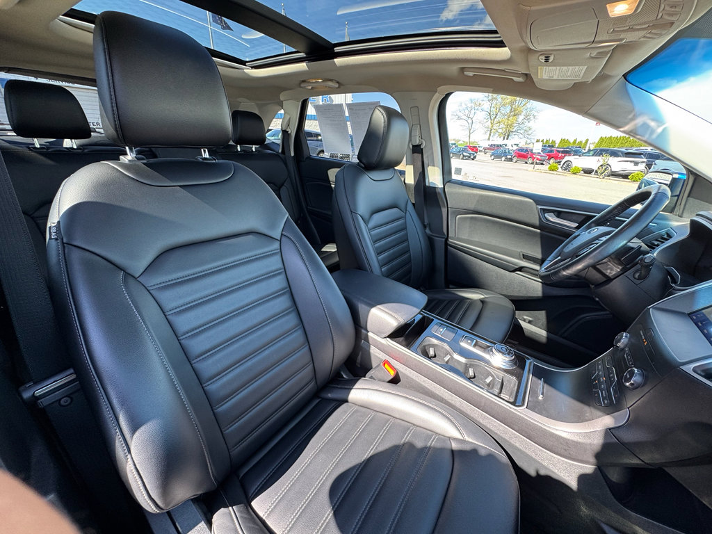 Certified 2020 Ford Edge SEL w/ Convenience Package AWD/4WD image 11