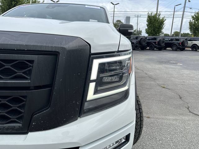 Used 2023 Nissan Titan PRO-4X w/ Pro-4x Convenience Package AWD/4WD image 9