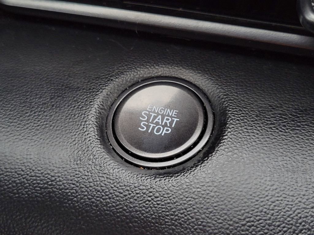 Used 2022 Hyundai Elantra N Line image 34