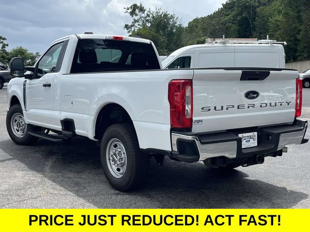Certified 2026 Ford F250 XL w/ XL Chrome Package RWD image 6