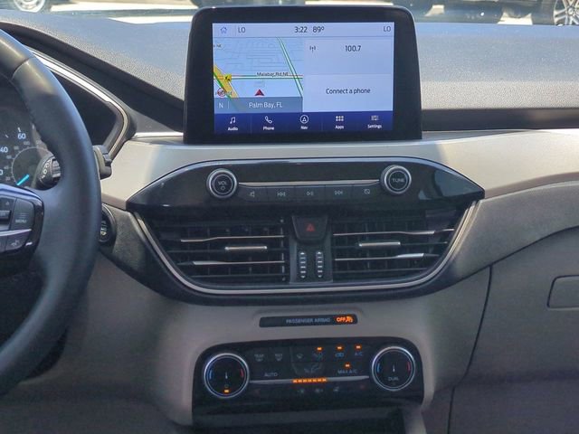 Certified 2022 Ford Escape SEL FWD image 18