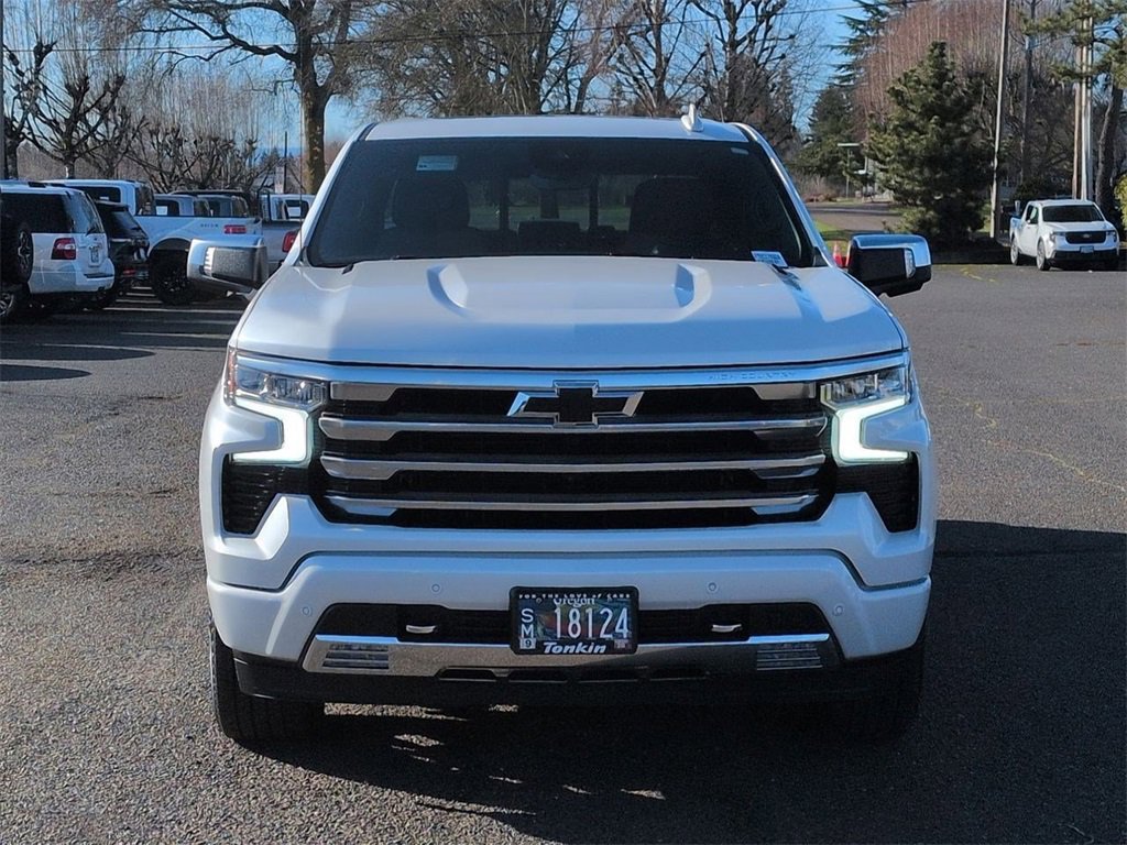 Used 2024 Chevrolet Silverado 1500 High Country w/ High Country Premium Package image 8