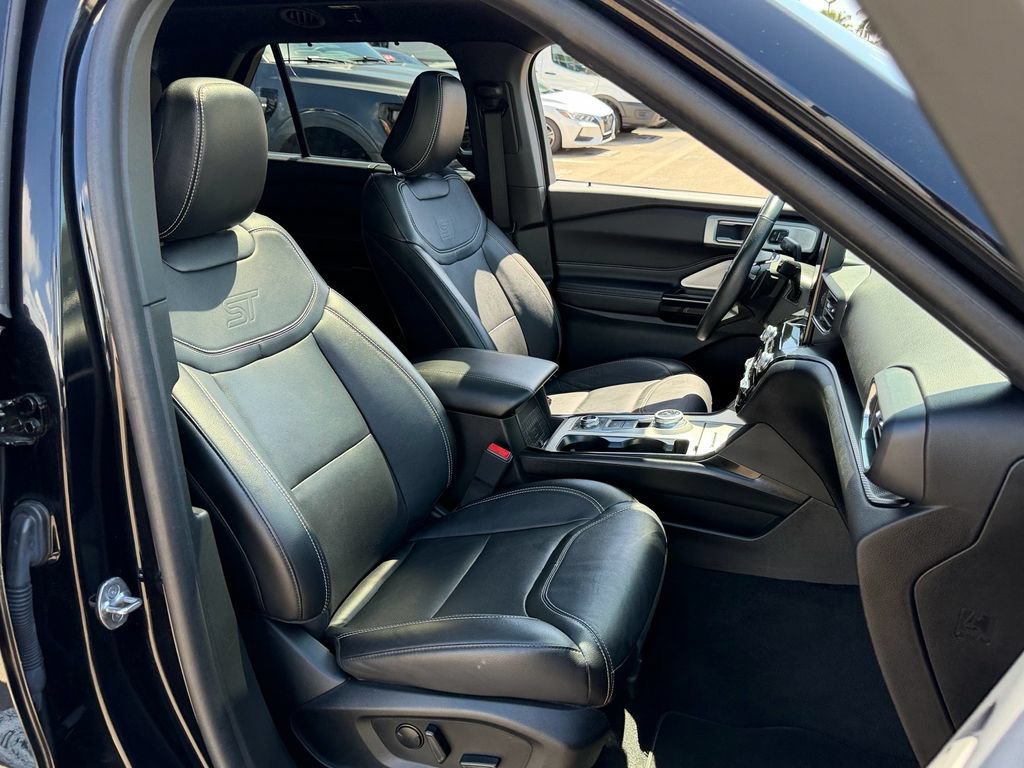 Certified 2023 Ford Explorer ST w/ Equipment Group 401A AWD/4WD image 19