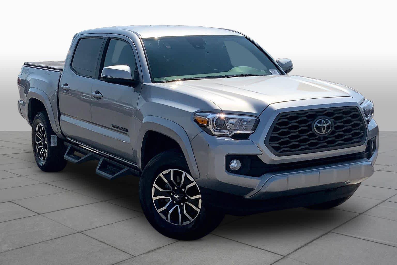 Used 2023 Toyota Tacoma TRD Sport RWD image 3