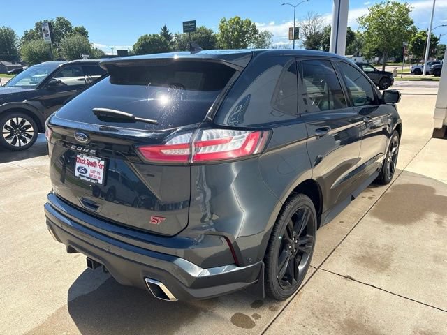 Certified 2022 Ford Edge ST w/ Equipment Group 401A AWD/4WD image 6
