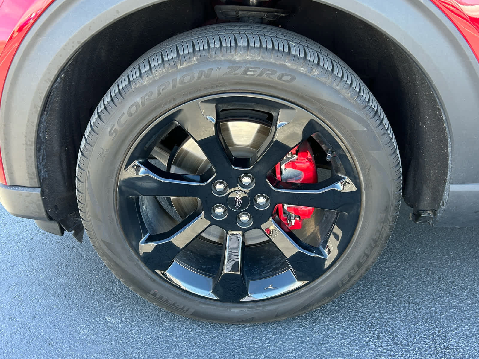 Certified 2024 Ford Explorer ST w/ Equipment Group 401A AWD/4WD image 12